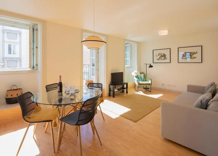 Διαμέρισμα Castelo Superior Two Bedroom By Les Deux Mariettes