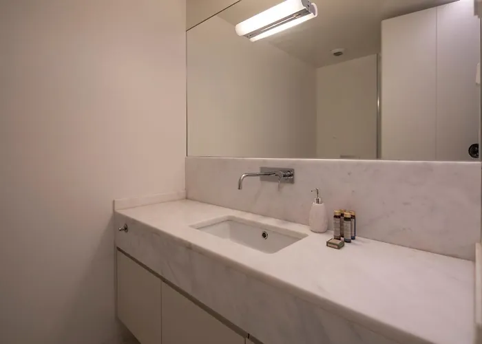 Διαμέρισμα Castelo Superior Two Bedroom By Les Deux Mariettes *
